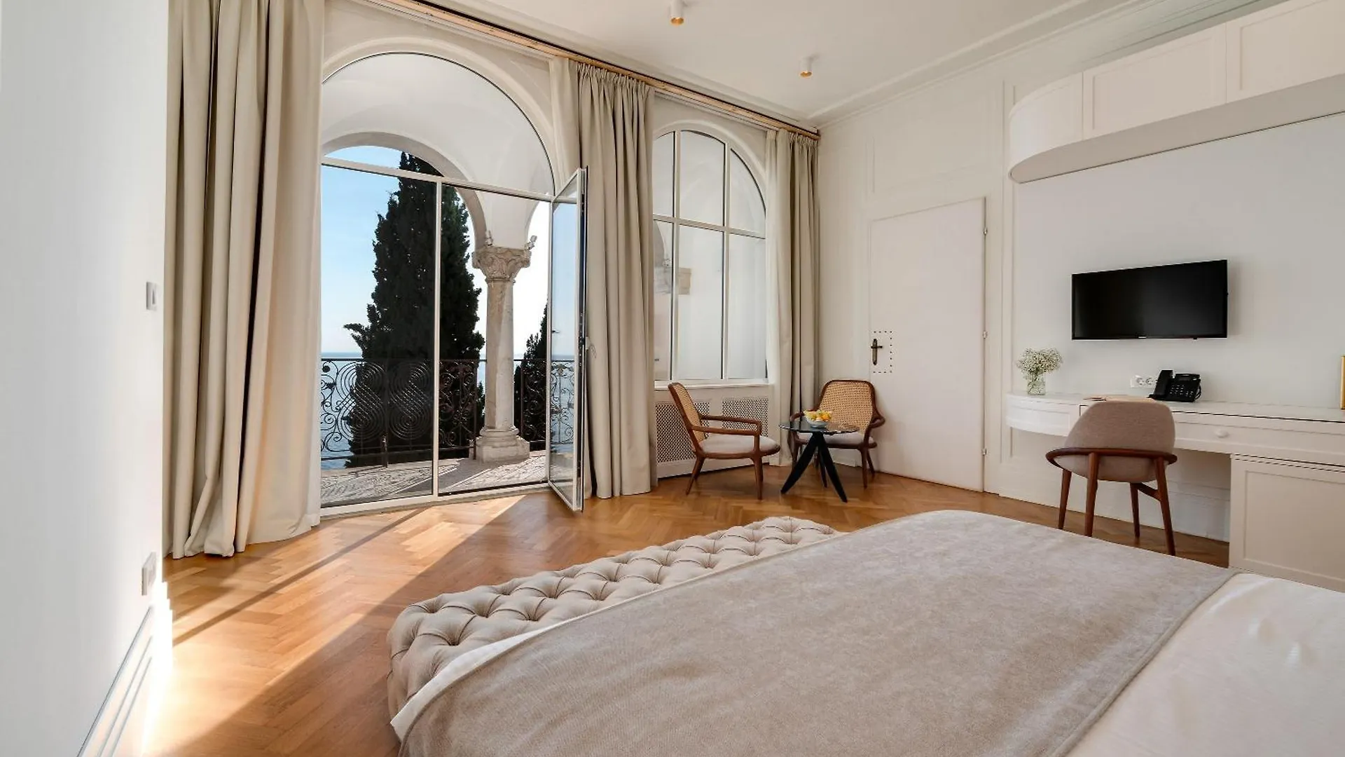 Villa Ariston Opatija 3*,