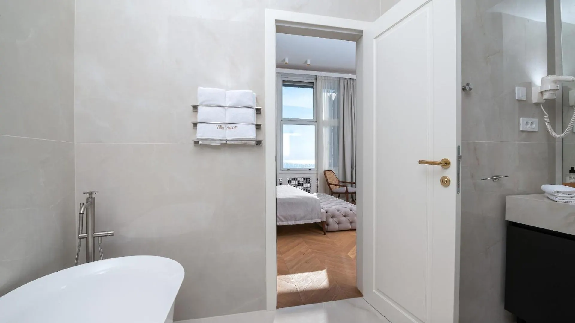 Villa Ariston Opatija 3*,  Croatia